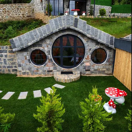 Hobbit Chalet * Çamlıhemşin